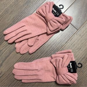 Gloves